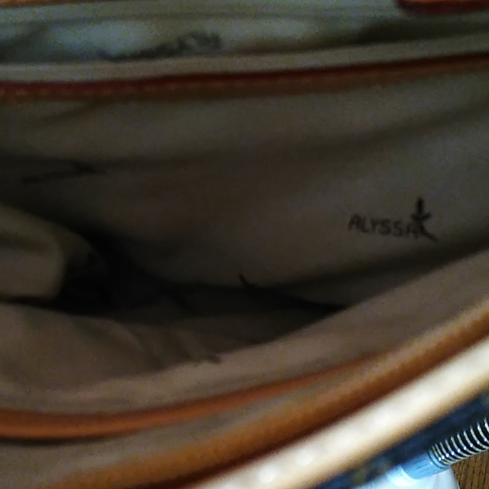 ALYSSA PURSE - Picture 5 of 8